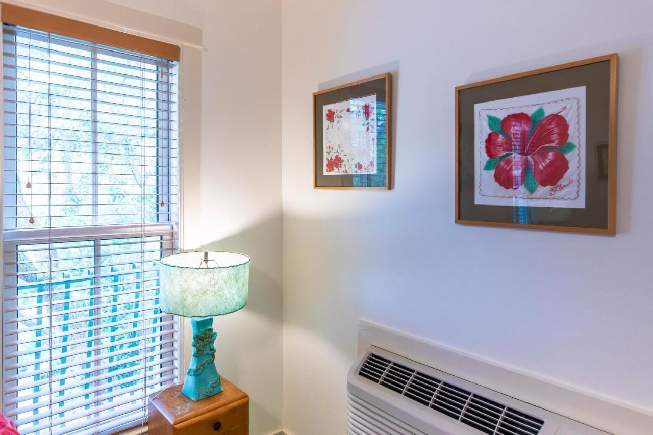 Hibiscus Coffee & Guesthouse Grayton Beach Esterno foto