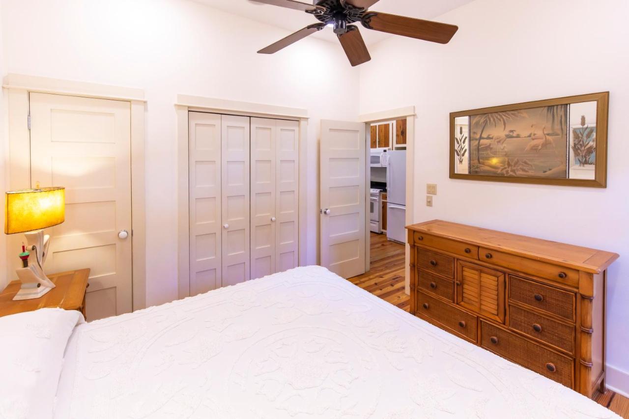 Hibiscus Coffee & Guesthouse Grayton Beach Esterno foto