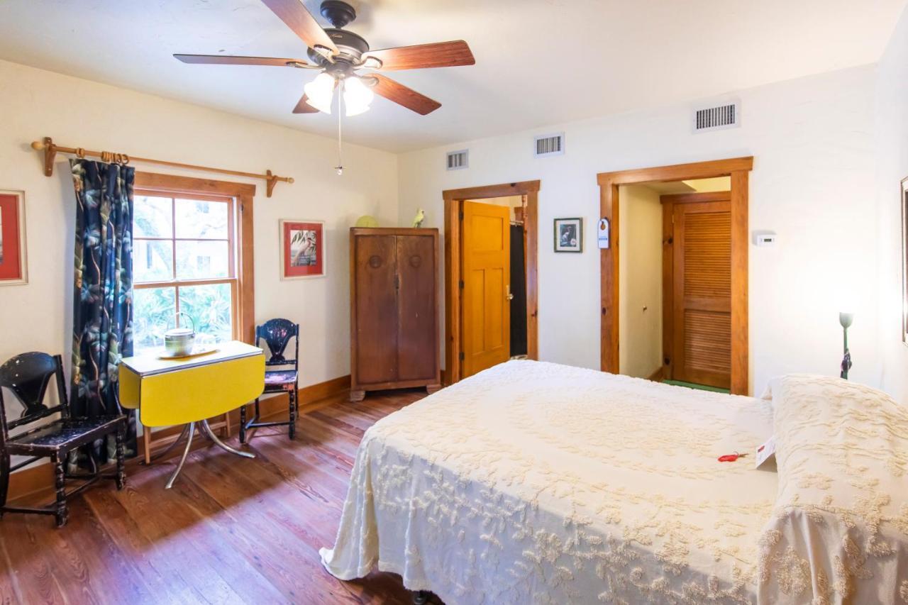 Hibiscus Coffee & Guesthouse Grayton Beach Esterno foto
